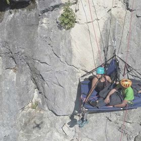 PortalEdge - unique adrenaline vertical camping high in a sheer cliff