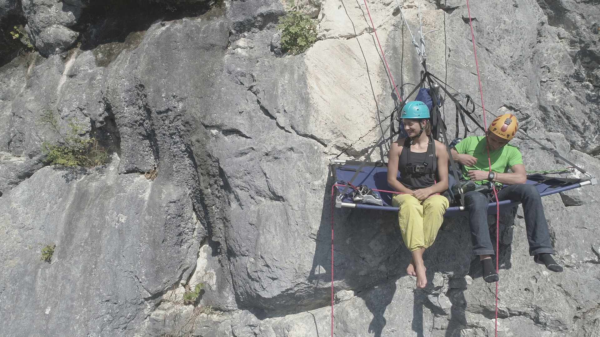 PortalEdge - unique adrenaline vertical camping high in a sheer cliff